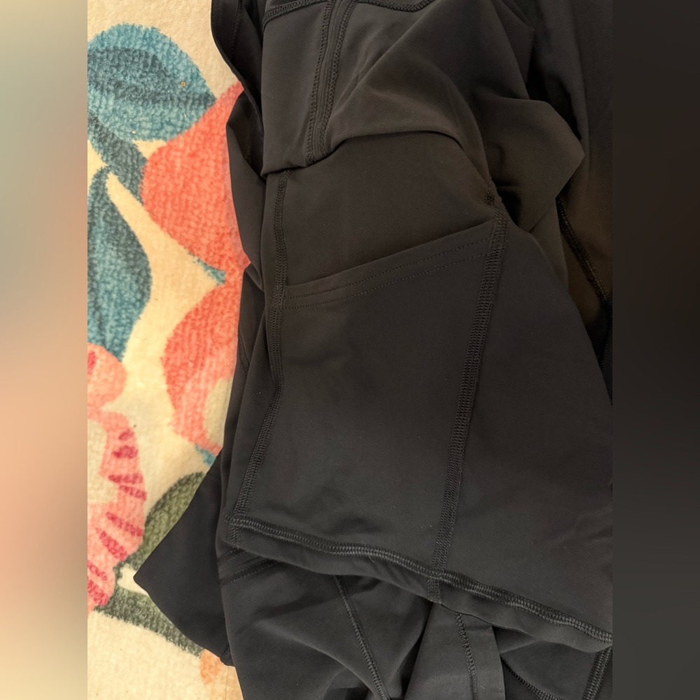 Lululemon Pace Rival Mid-Rise Black Skort size 10 - Picture 6 of 6